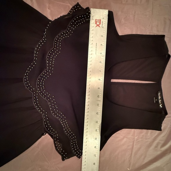 Vintage Y2K Black Sleeveless Scalloped Edge Tiered Mini Dress w/ Beading Small - Picture 10 of 12